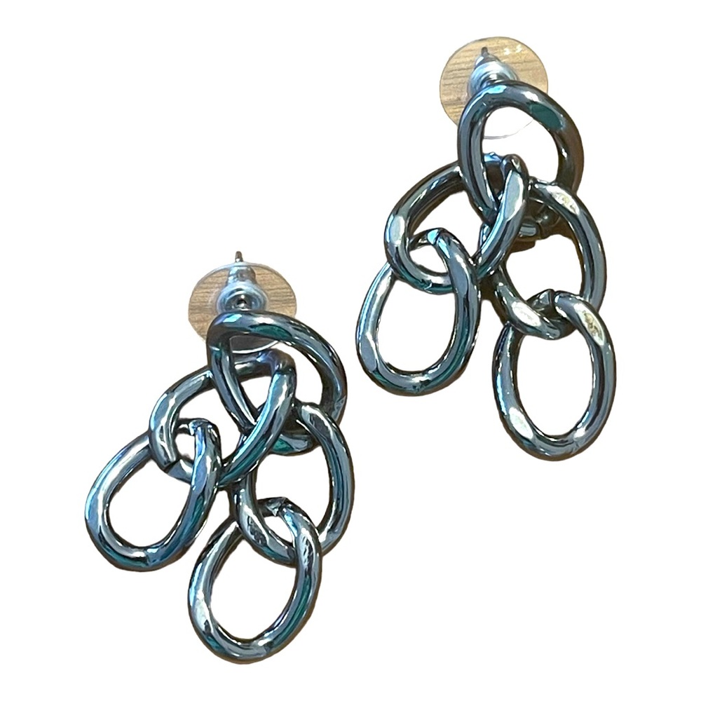 INC International concepts earrings